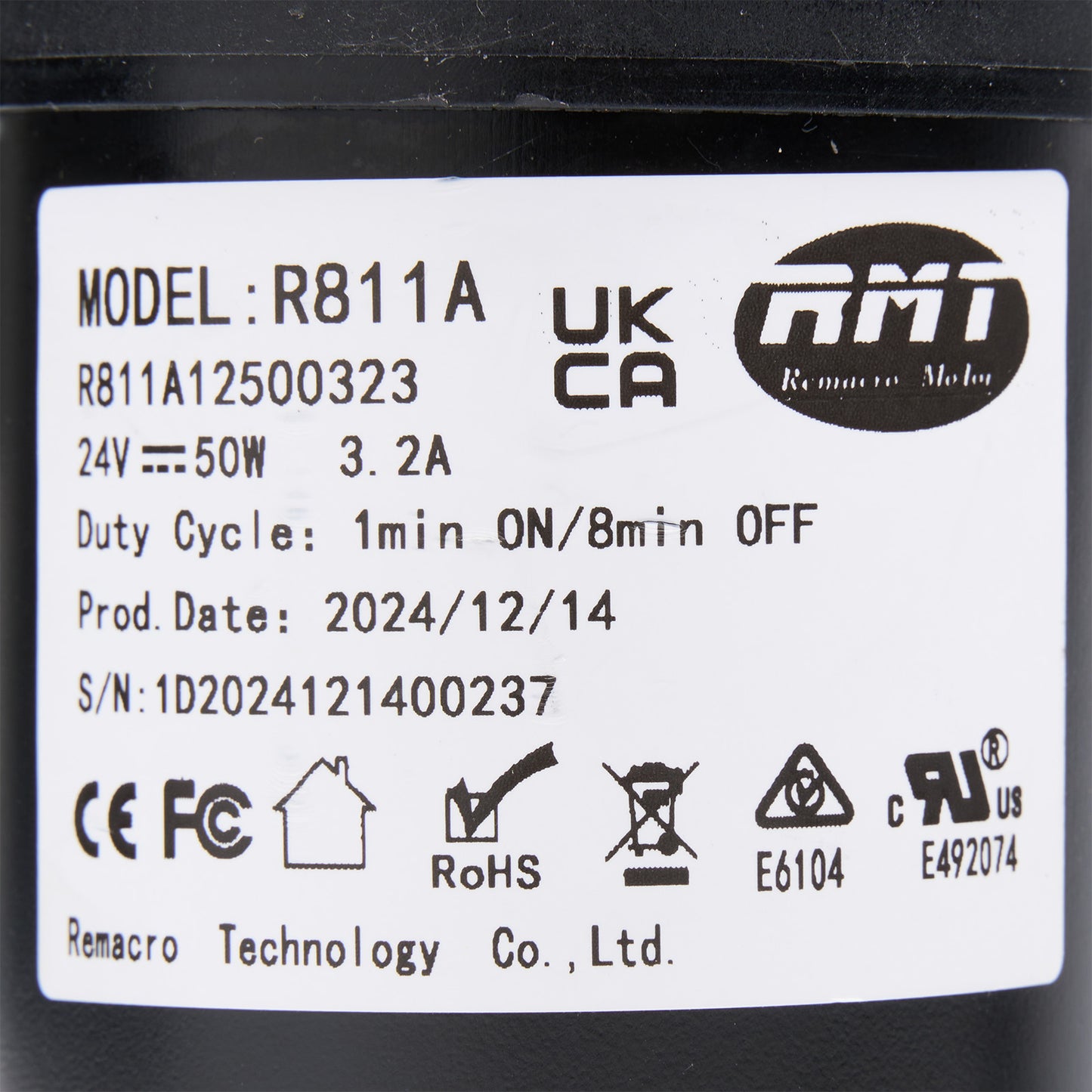 Product label with model number R811A and various certification logos on a black background
